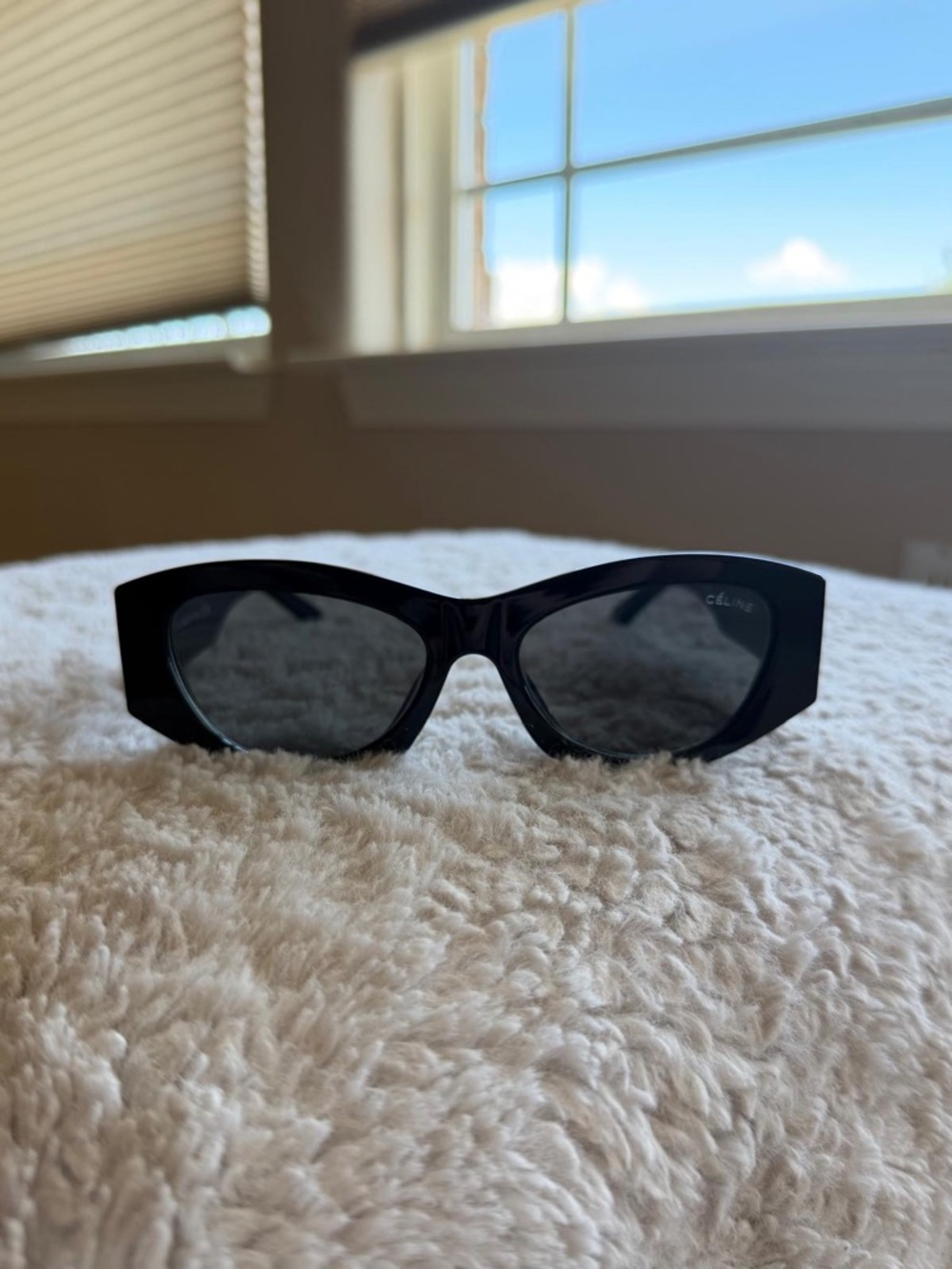 Celine Black Cat-Eye Sunglasses with Gold Logo - Picture 3 of 5